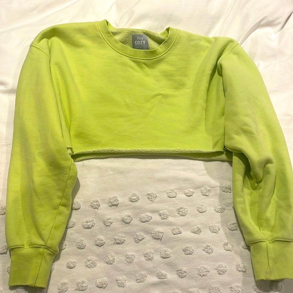 TNA Cropped Cozy Sweater